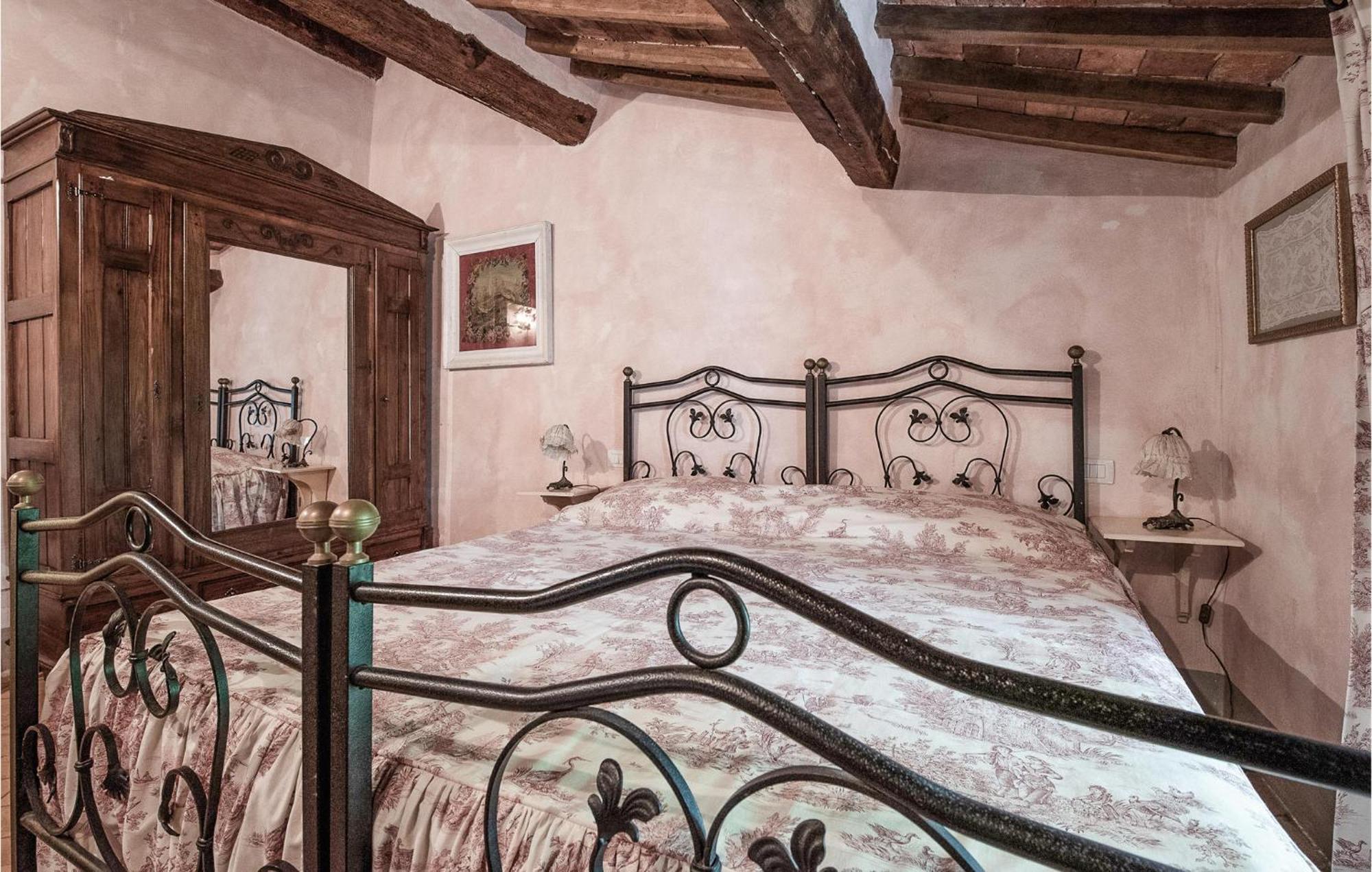 Lovely Apartment In Loc, Scalabrelli With Wifi Catabbio Dış mekan fotoğraf